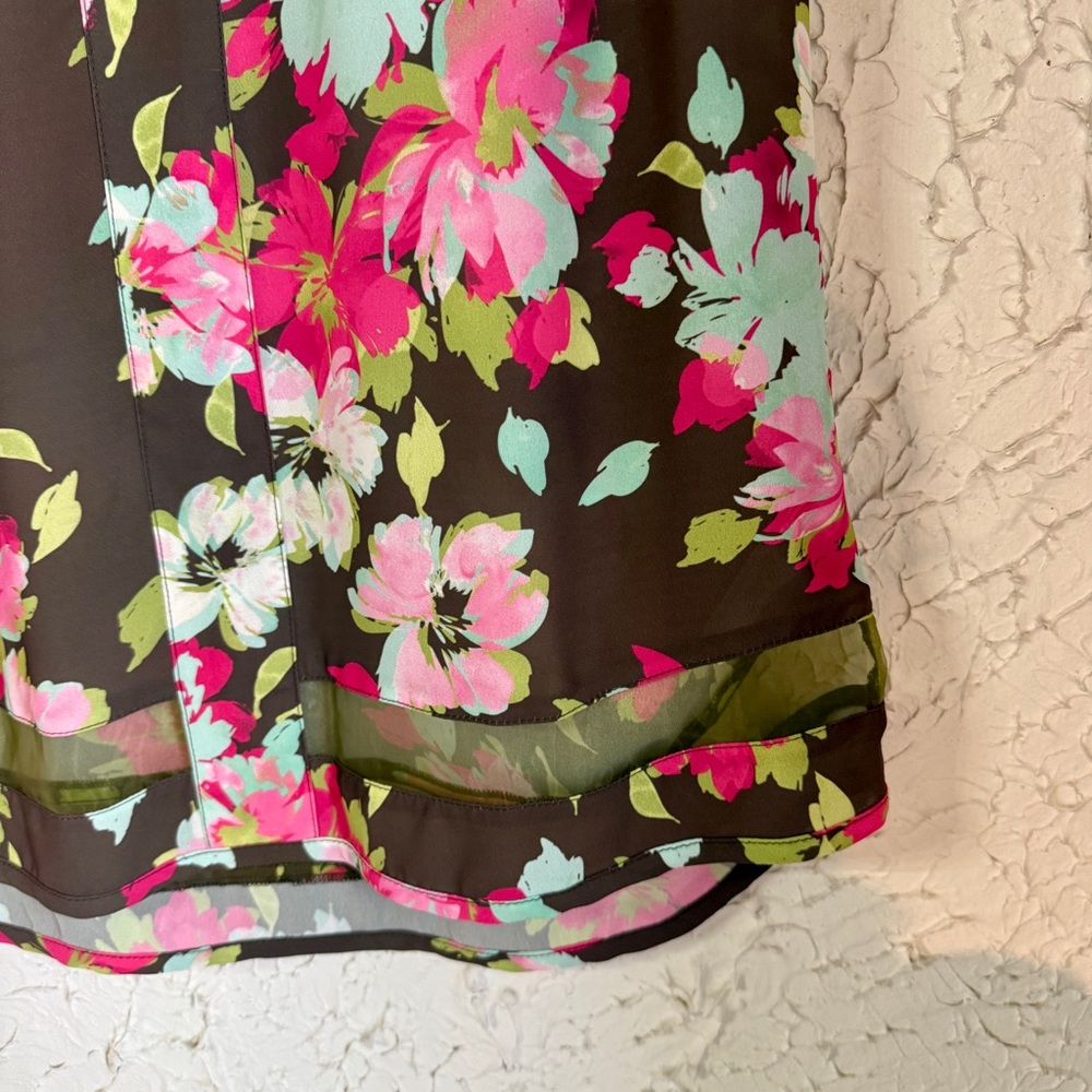 Kut from the Kloth Floral Sleeveless Blouse - Pink and Green - Picture 3 of 7